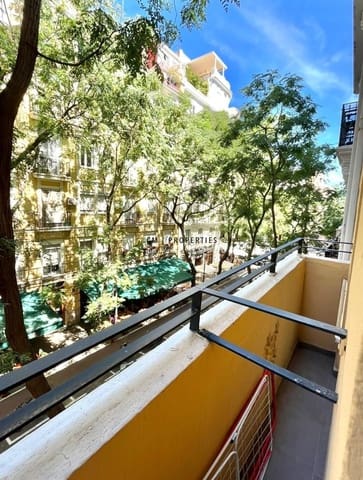 4 Zimmer Wohnung zu vermieten in L'Eixample, València Stadt mit Pool - 2.800 € (Ref: 9937209)