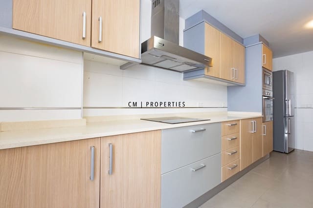 Piso de 3 habitaciones en El Pla del Real, València ciudad en alquiler con garaje - 2.000 € (Ref: 9938572)