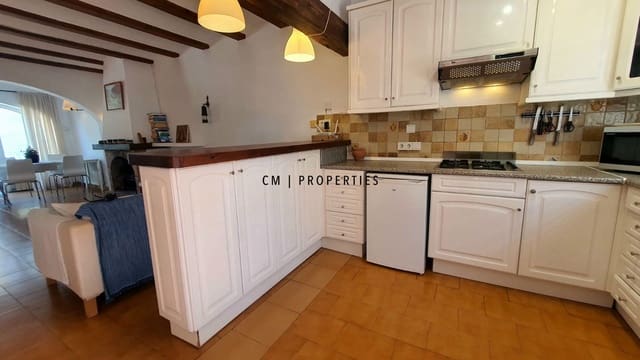 2 sovrum Hus till salu i Pinar del Advocat - Cometa, Teulada-Moraira med pool - 329 000 € (Ref: 9938573)