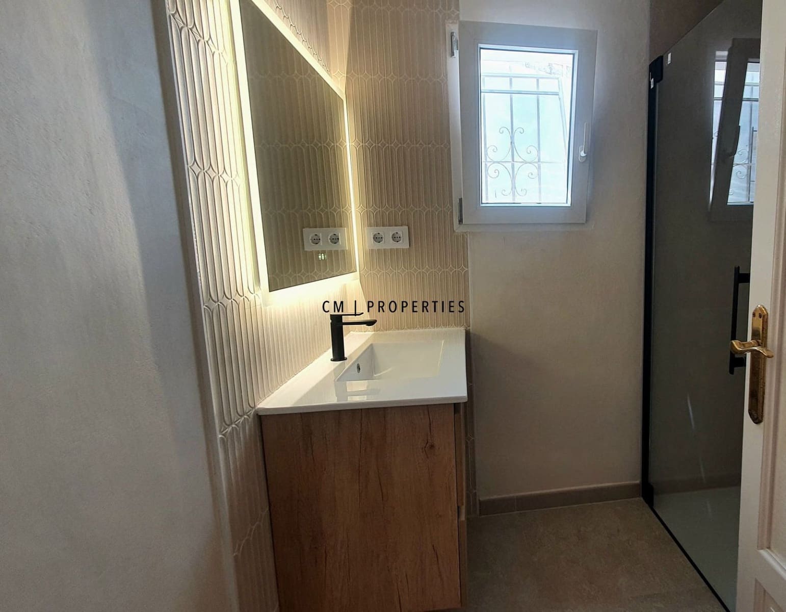 2 sovrum Hus till salu i Moraira med pool - 329 000 € (Ref: 9938573)