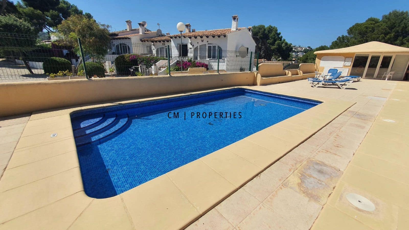 2 sovrum Hus till salu i Moraira med pool - 329 000 € (Ref: 9938573)