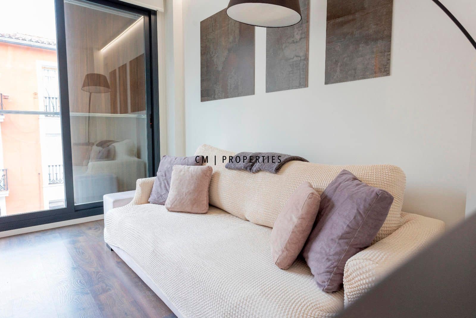 1 Zimmer Wohnung zu vermieten in Valencia Stadt - 1.600 € (Ref: 9938697)