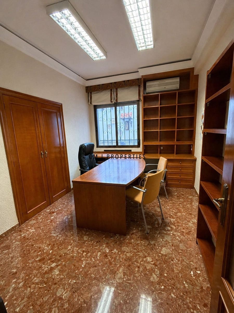 Office for rent in Valencia city - € 5,500 (Ref: 9939004)