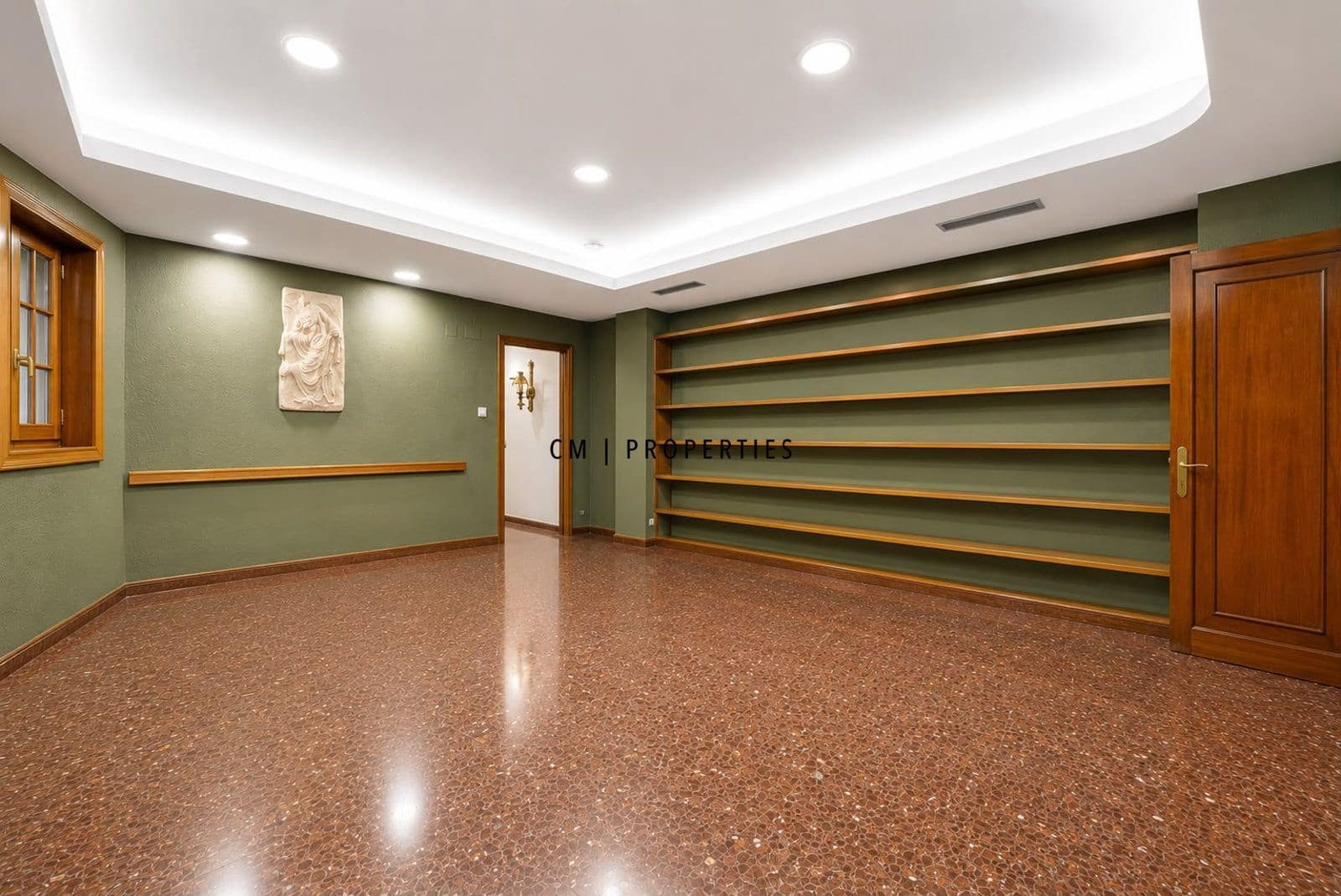 Biuro do wynajęcia w Miasto Walencja - 6 000 € (Ref: 9939004)