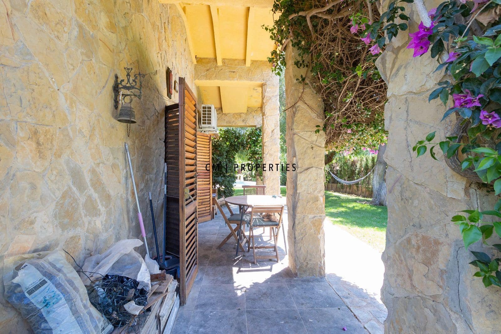 5 sovrum Villa till salu i Pucol med pool garage - 1 100 000 € (Ref: 9940833)