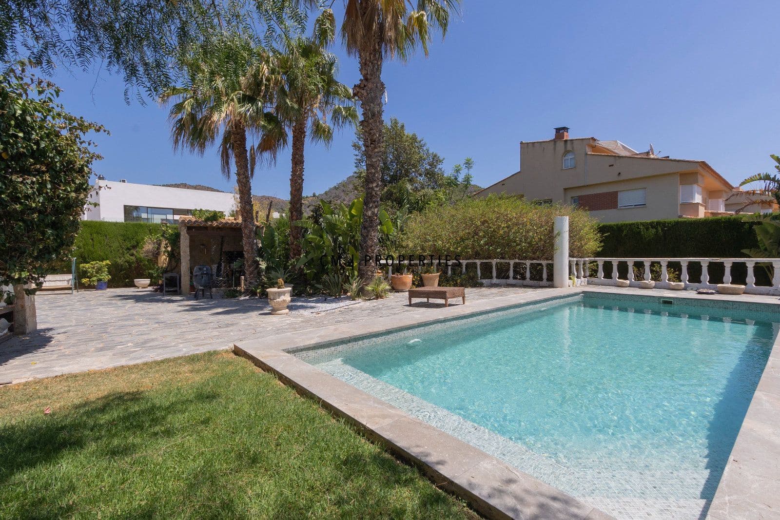 5 sovrum Villa till salu i Pucol med pool garage - 1 100 000 € (Ref: 9940833)