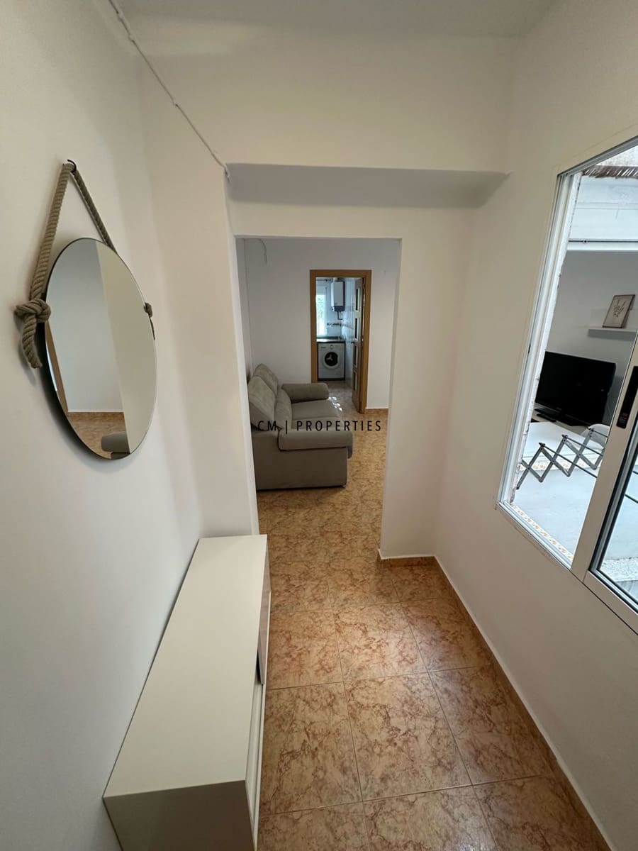 3 bedroom Flat for rent in Valencia city - € 1,600 (Ref: 9942858)