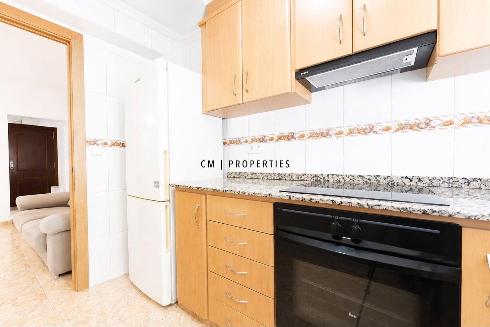 3 sovrum Lägenhet att hyra i Valencia stad - 1 600 € (Ref: 9942858)