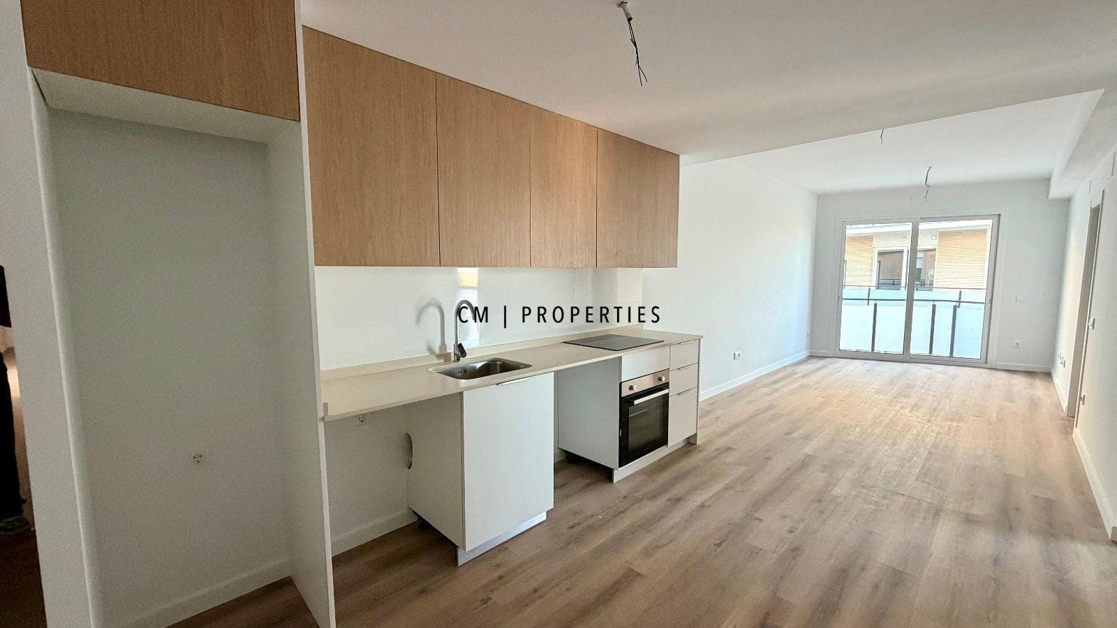 2 bedroom Flat for rent in Alginet with garage - € 900 (Ref: 9943844)
