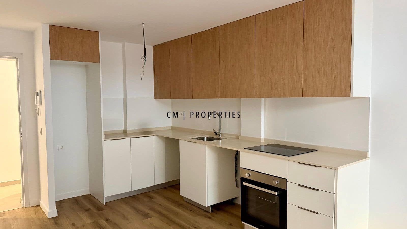 2 bedroom Flat for rent in Alginet with garage - € 900 (Ref: 9943846)