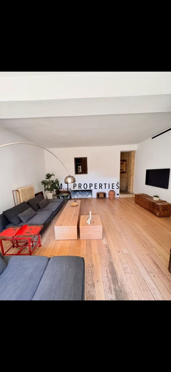 2 makuuhuone Asunto vuokrattavana paikassa Valencia kaupunki - 2 200 € (Ref: 9944845)
