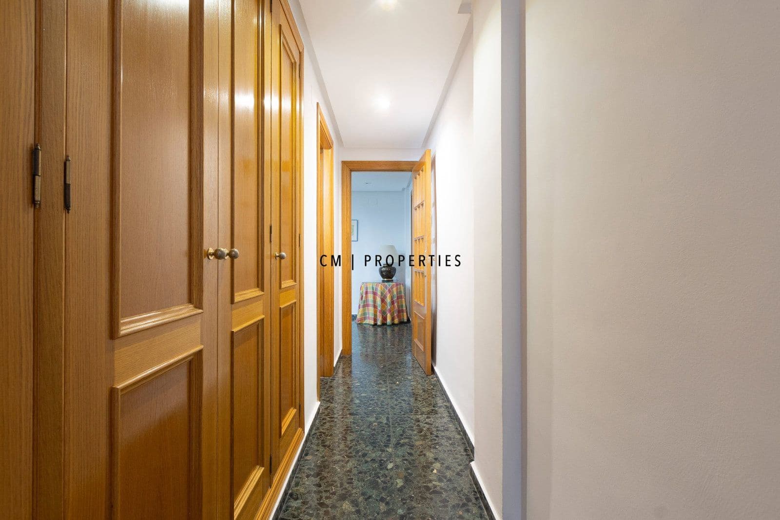 3 soverom Leilighet til leie i Valencia by - € 1 700 (Ref: 9946023)