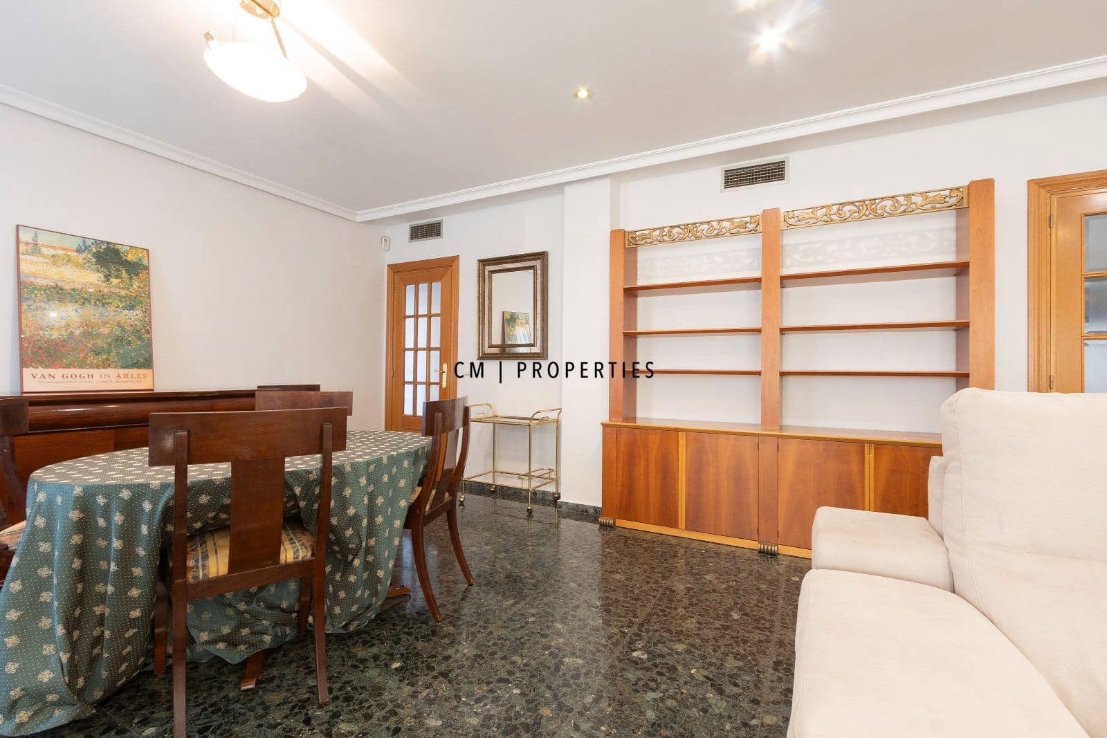 3 soverom Leilighet til leie i Valencia by - € 1 700 (Ref: 9946023)