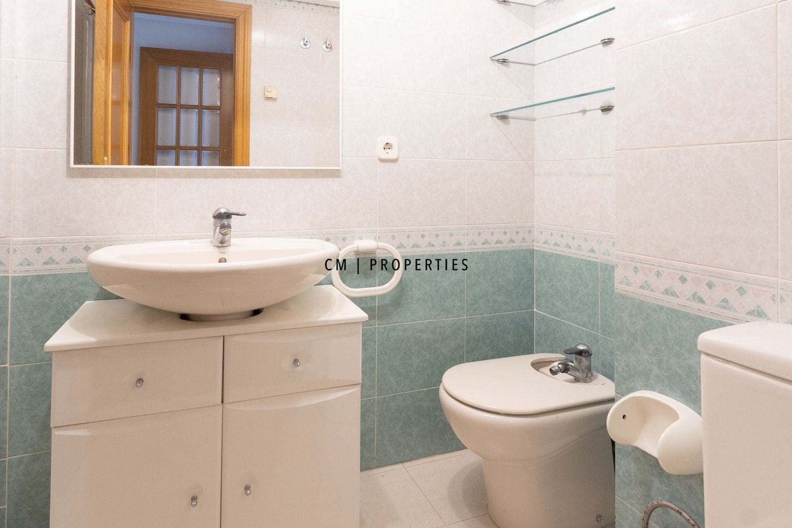 3 soverom Leilighet til leie i Valencia by - € 1 700 (Ref: 9946023)