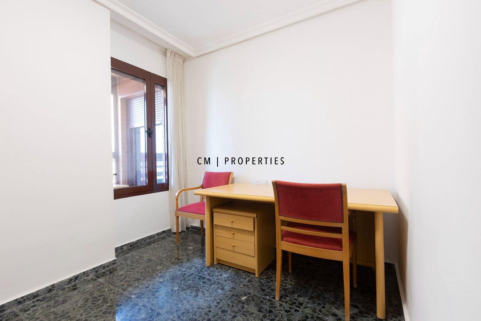 3 soverom Leilighet til leie i Valencia by - € 1 700 (Ref: 9946023)