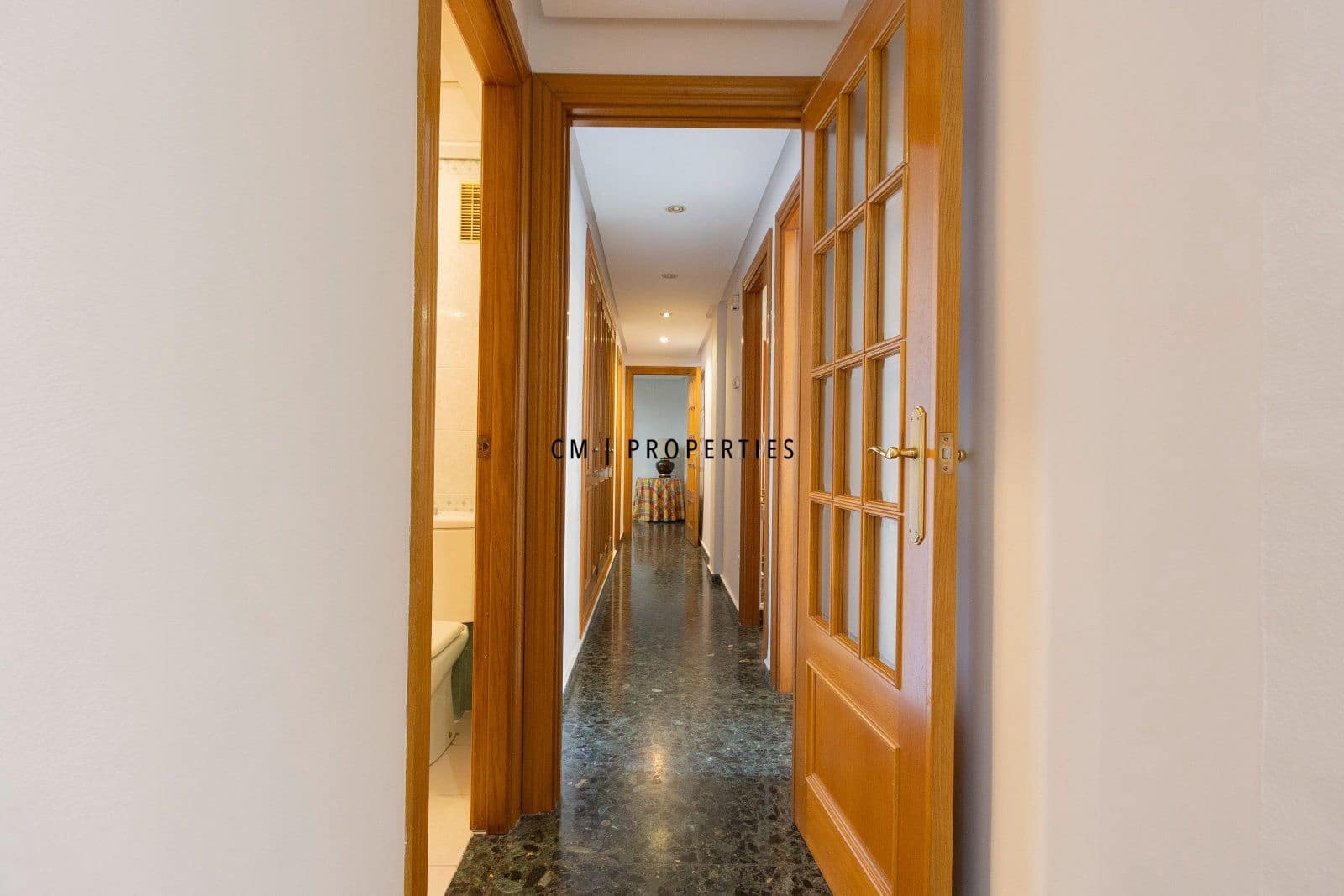 3 soverom Leilighet til leie i Valencia by - € 1 700 (Ref: 9946023)