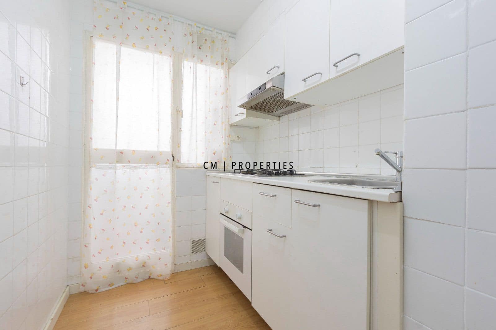 3 soveværelse Lejlighed til salg i Valencia by - € 300.000 (Ref: 9946735)