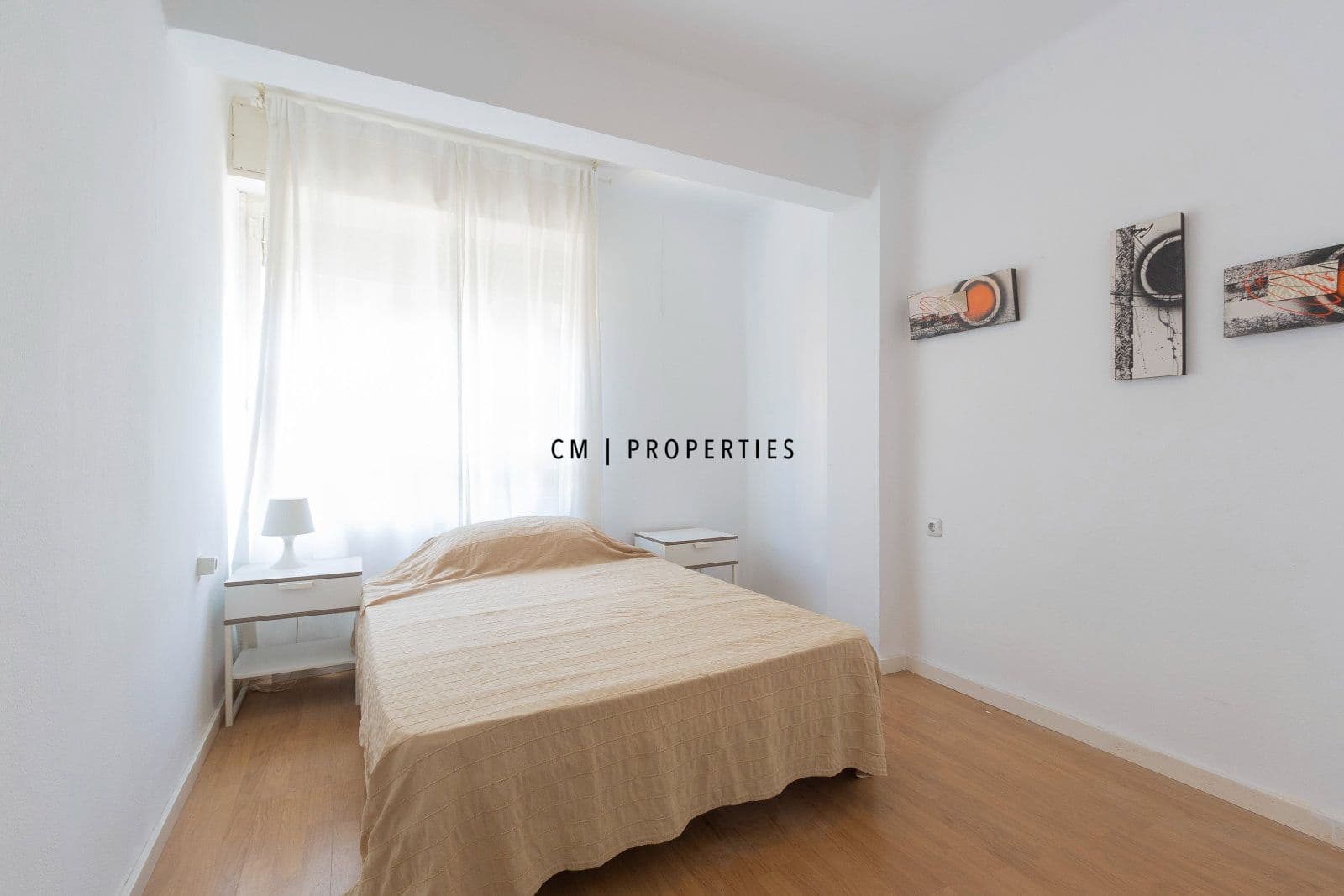 3 soveværelse Lejlighed til salg i Valencia by - € 300.000 (Ref: 9946735)