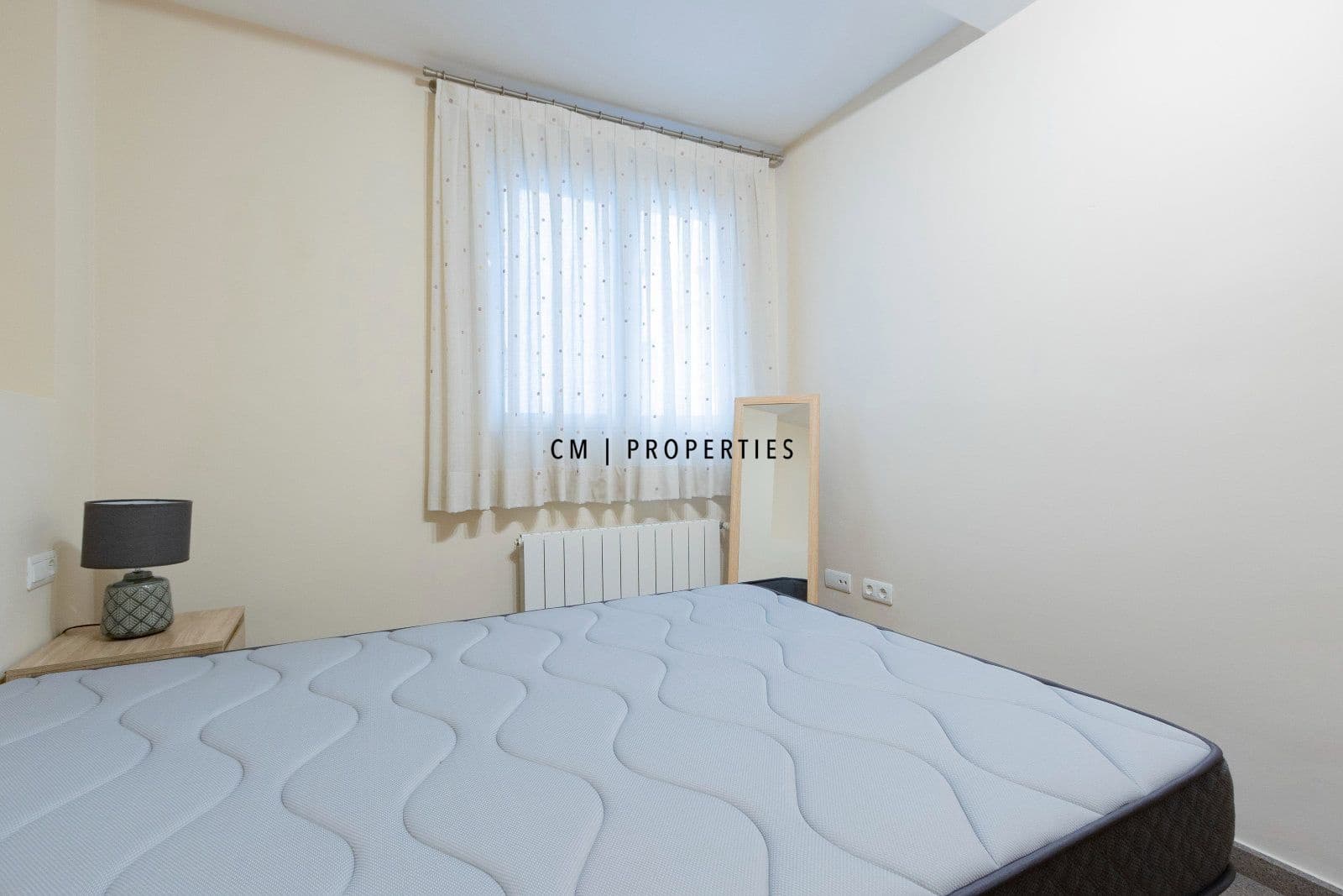 2 bedroom Flat for rent in Valencia city - € 1,500 (Ref: 9946736)