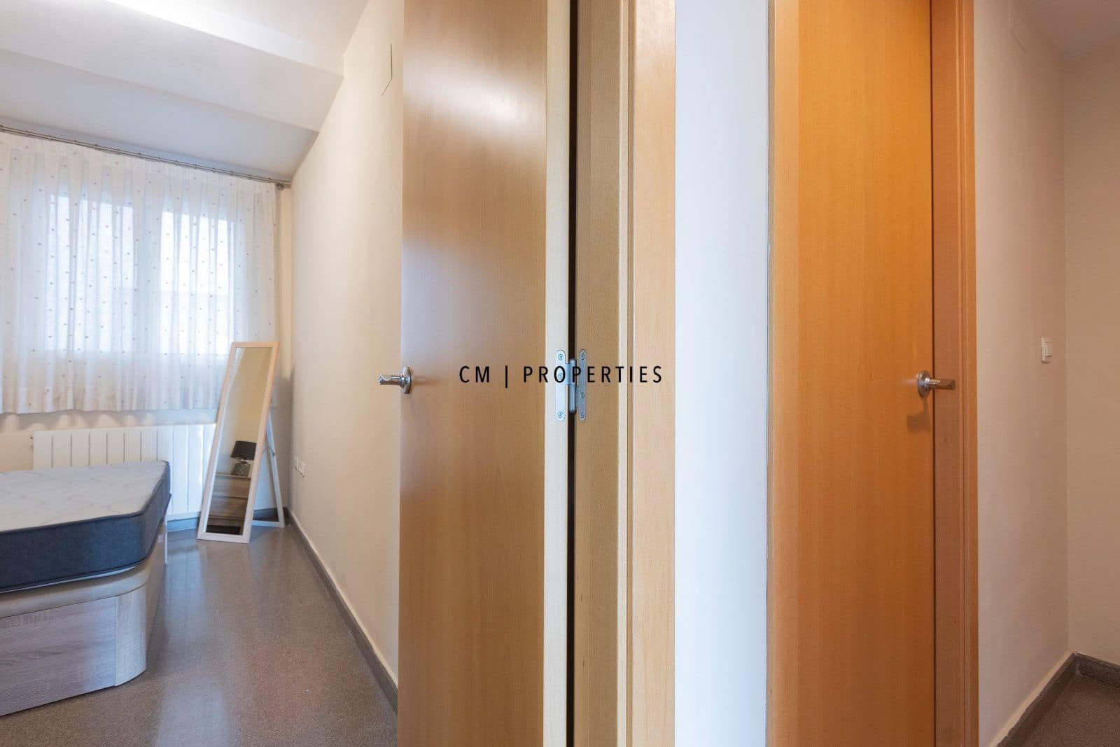 2 bedroom Flat for rent in Valencia city - € 1,500 (Ref: 9946736)