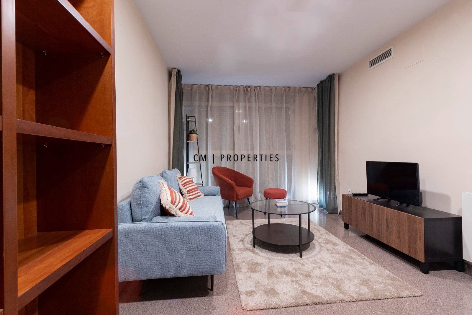 2 bedroom Flat for rent in Valencia city - € 1,500 (Ref: 9946736)