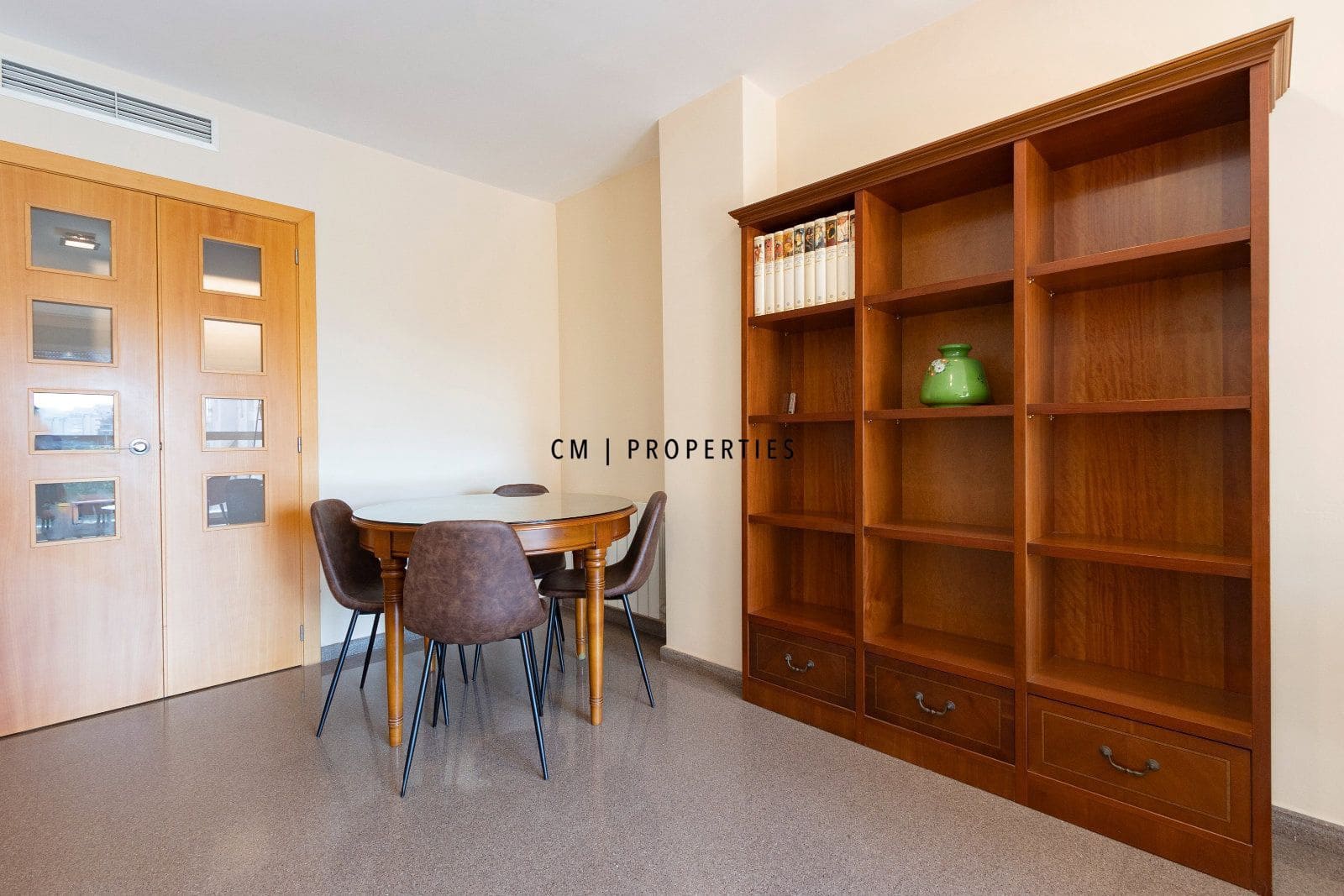 2 bedroom Flat for rent in Valencia city - € 1,500 (Ref: 9946736)