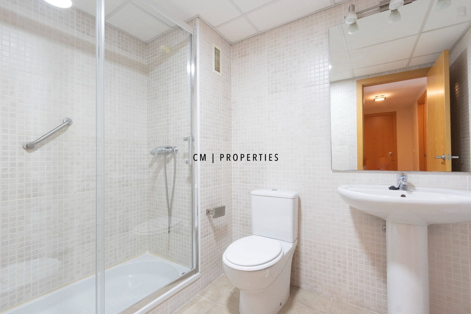 2 bedroom Flat for rent in Valencia city - € 1,500 (Ref: 9946736)