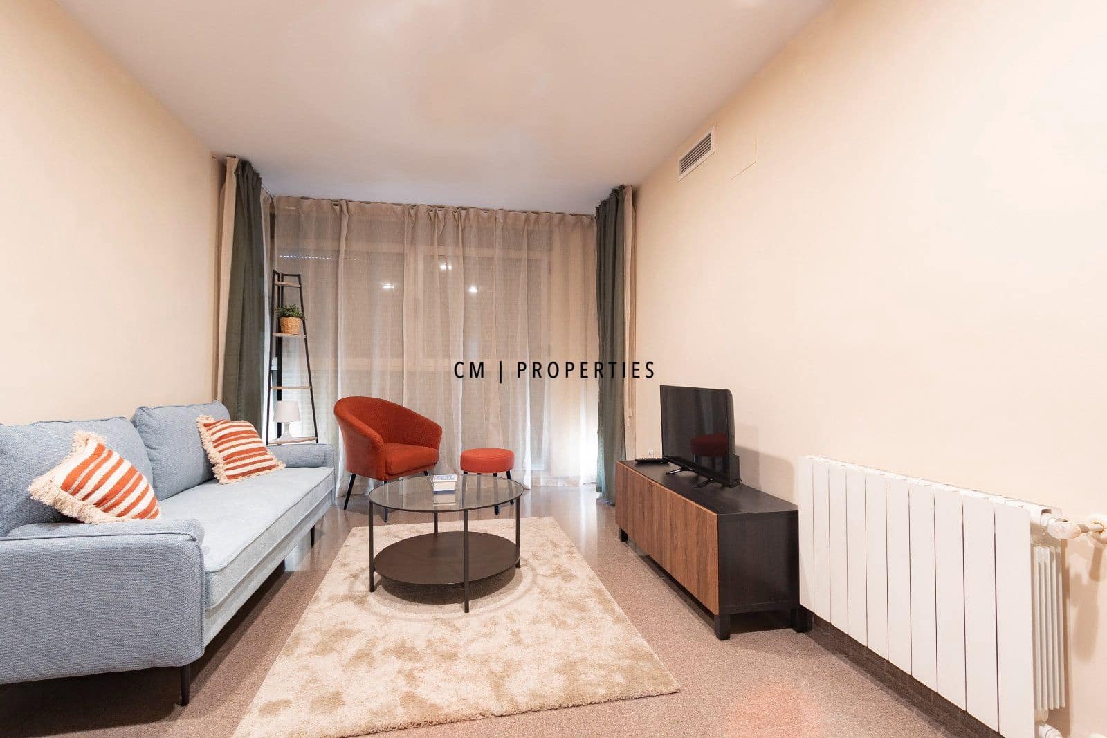 2 bedroom Flat for rent in Valencia city - € 1,500 (Ref: 9946736)
