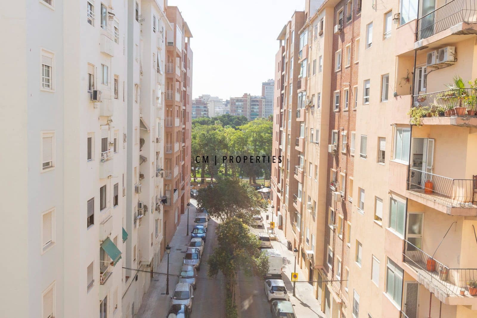 2 bedroom Flat for rent in Valencia city - € 1,500 (Ref: 9946736)