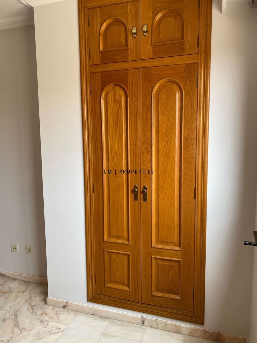 Appartement de 4 chambres à louer à Valence ville - 1 700 € (Ref: 9946737)