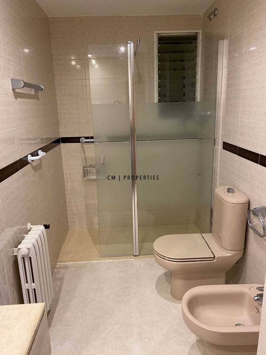 Appartement de 4 chambres à louer à Valence ville - 1 700 € (Ref: 9946737)