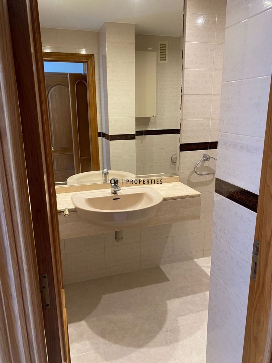 Appartement de 4 chambres à louer à Valence ville - 1 700 € (Ref: 9946737)