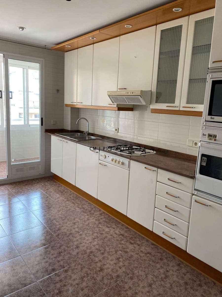 Appartement de 4 chambres à louer à Valence ville - 1 700 € (Ref: 9946737)