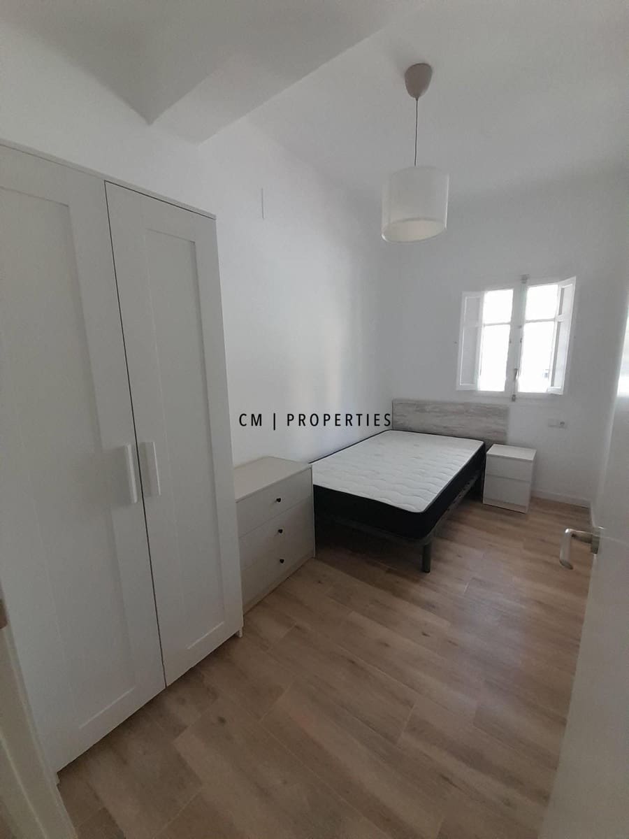3 soverom Leilighet til leie i Valencia by - € 1 500 (Ref: 9946798)