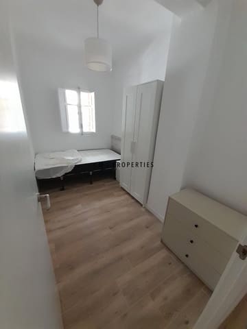 3 soverom Leilighet til leie i Quatre Carreres, Valencia by - € 1 500 (Ref: 9946798)