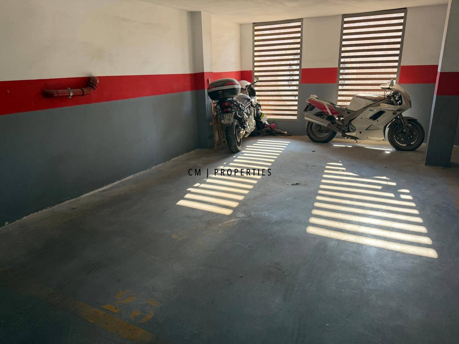 Garaje en València ciudad en venta - 50.000 € (Ref: 9948833)