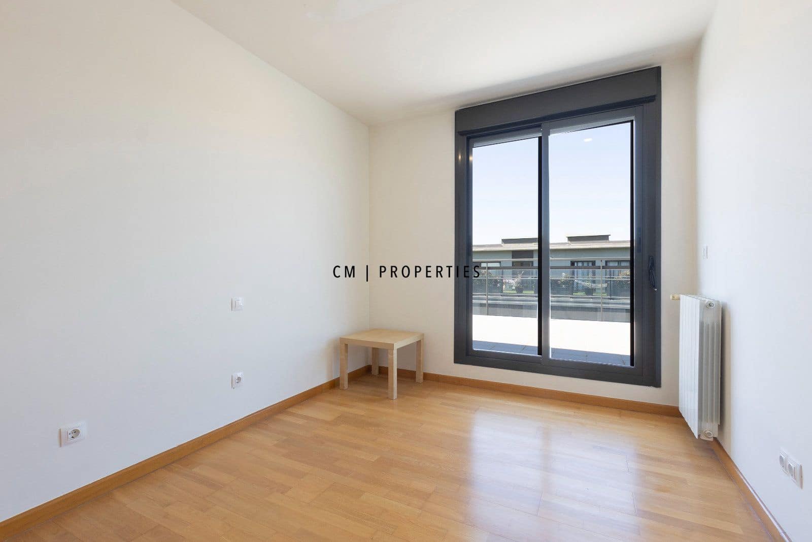 3 soveværelse Penthouse til leje i Sagunto / Sagunt med swimmingpool garage - € 1.700 (Ref: 9948910)