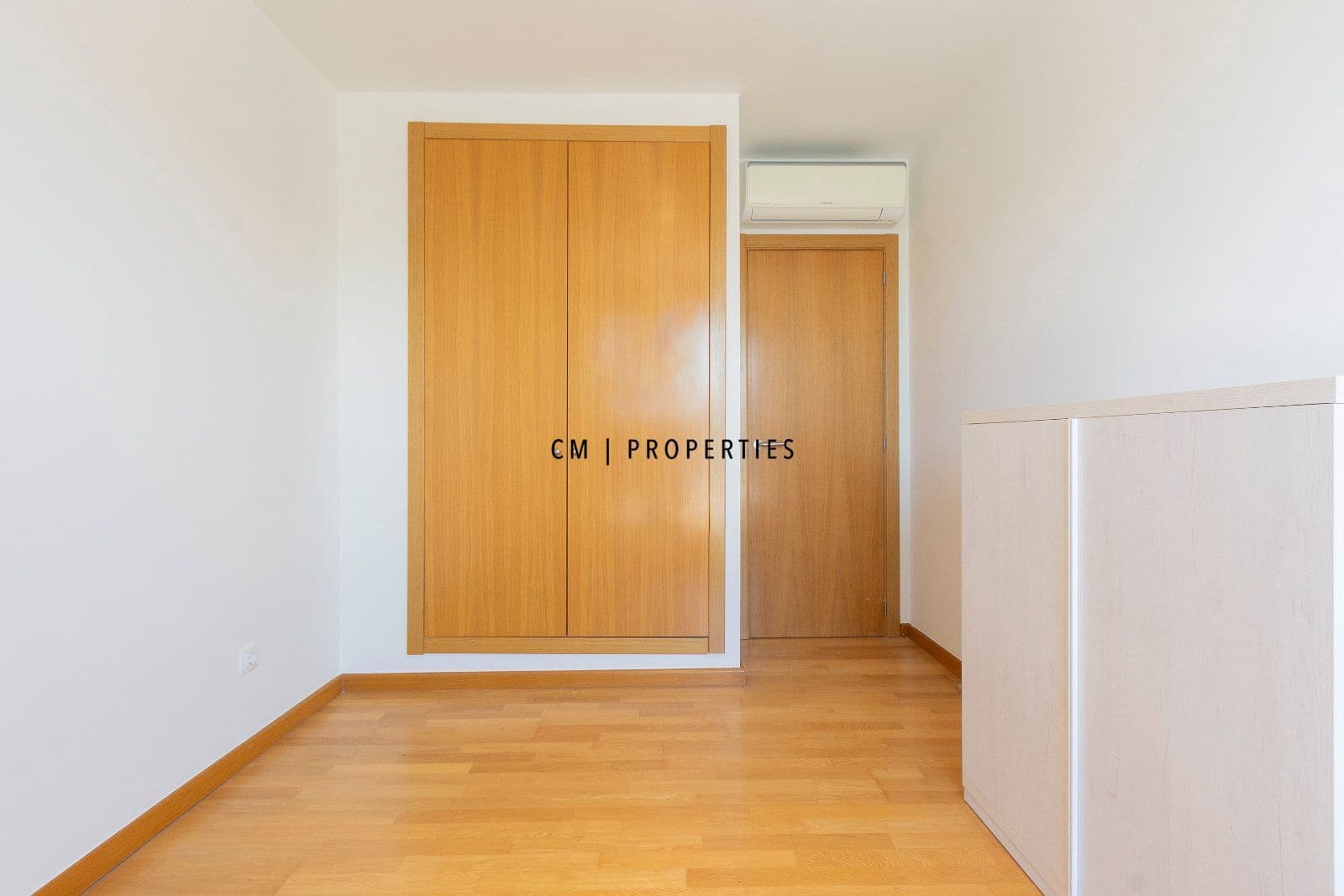 3 soveværelse Penthouse til leje i Sagunto / Sagunt med swimmingpool garage - € 1.700 (Ref: 9948910)