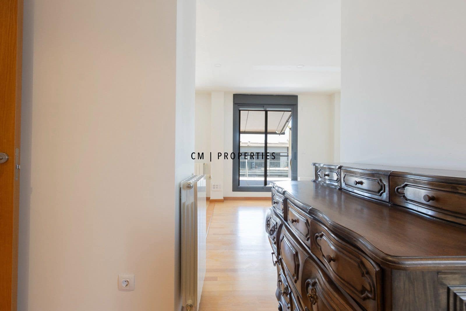 3 soveværelse Penthouse til leje i Sagunto / Sagunt med swimmingpool garage - € 1.700 (Ref: 9948910)