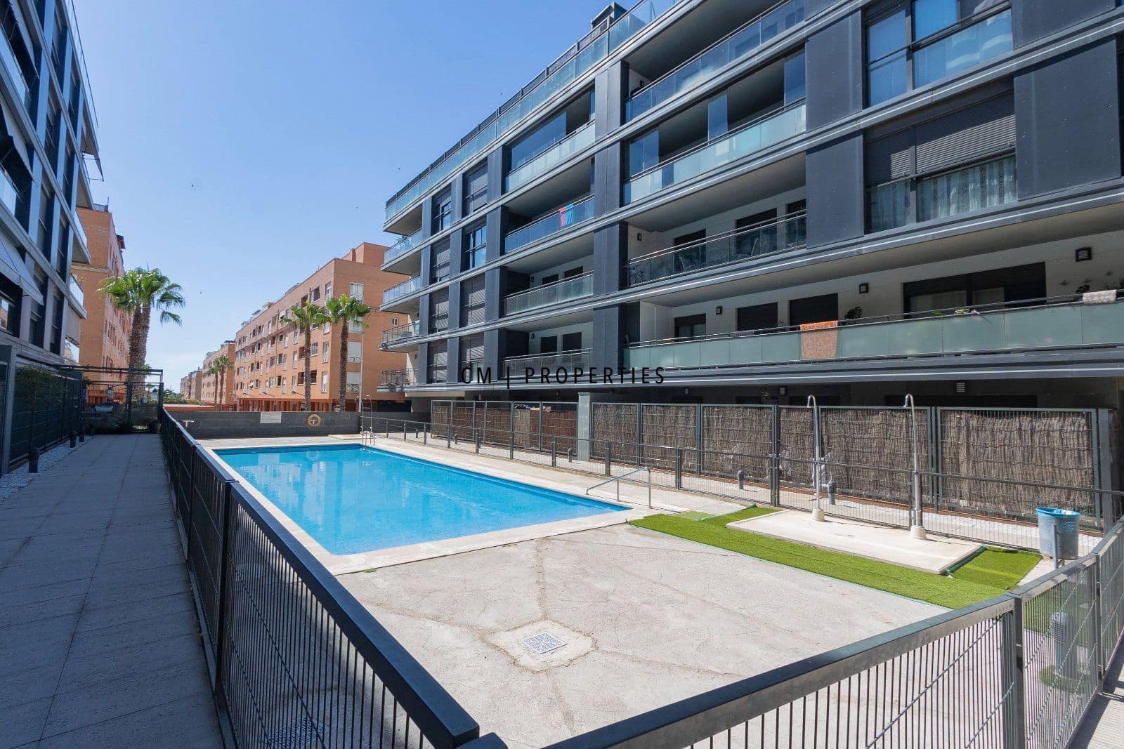 3 soveværelse Penthouse til leje i Sagunto / Sagunt med swimmingpool garage - € 1.700 (Ref: 9948910)