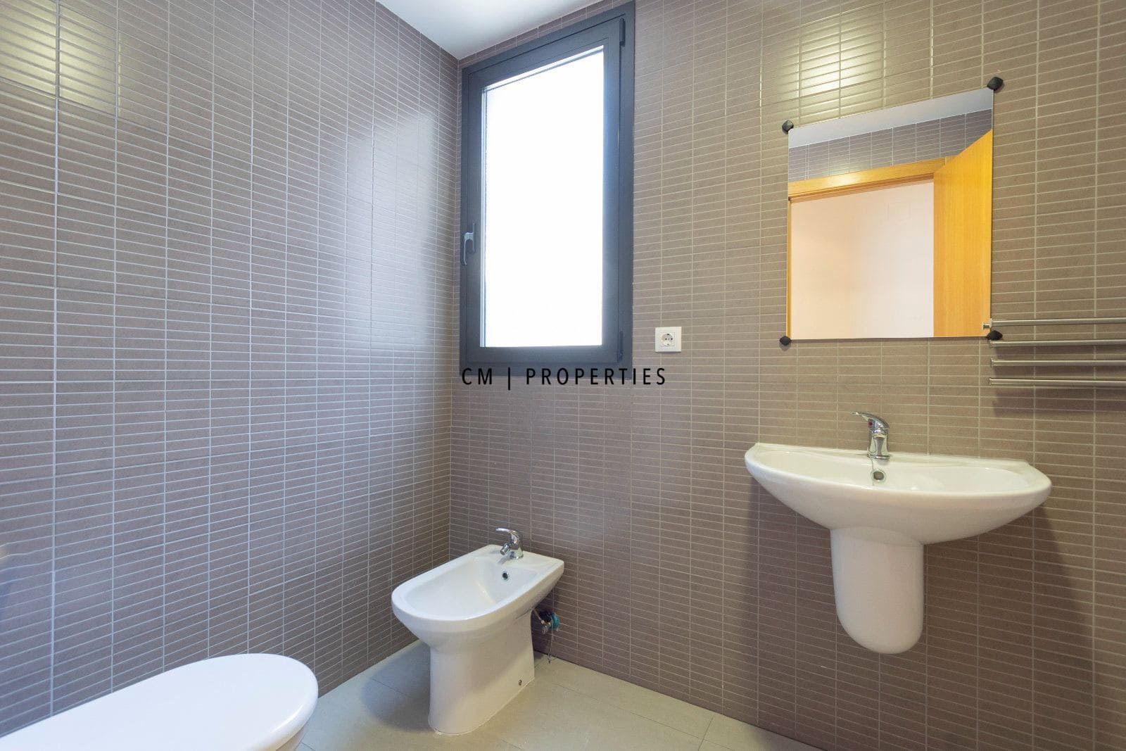 3 soveværelse Penthouse til leje i Sagunto / Sagunt med swimmingpool garage - € 1.700 (Ref: 9948910)