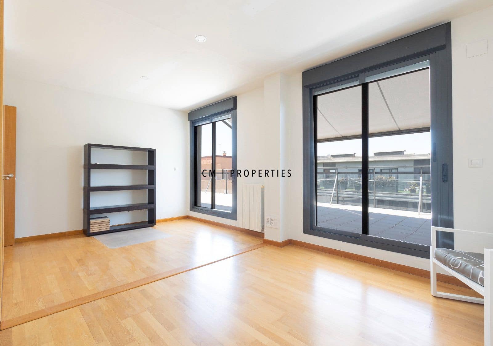 3 soveværelse Penthouse til leje i Sagunto / Sagunt med swimmingpool garage - € 1.700 (Ref: 9948910)