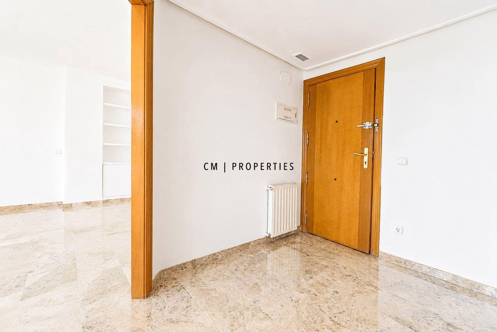 3 soverom Leilighet til leie i Valencia by med svømmebasseng garasje - € 2 500 (Ref: 9948911)