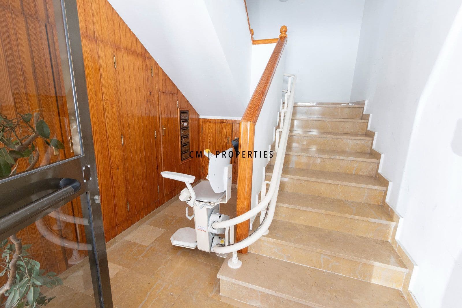 Biuro na sprzedaż w Sagunto / Sagunt - 383 000 € (Ref: 9948965)