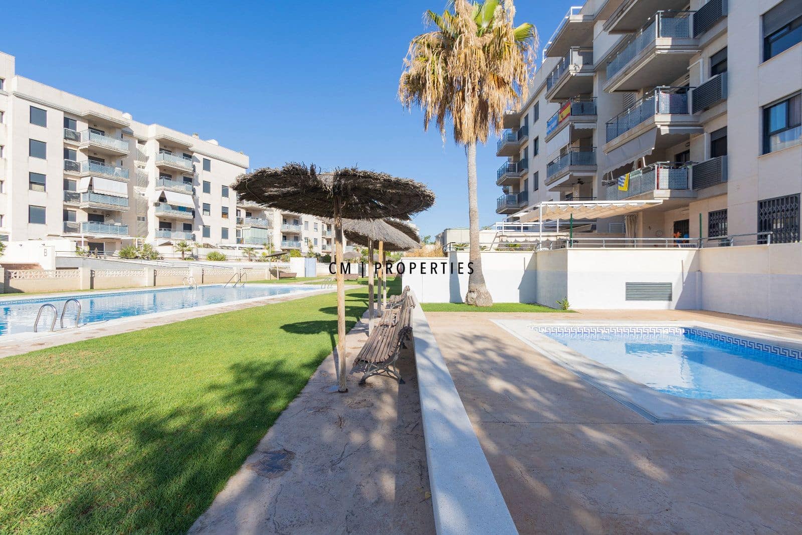 2 Zimmer Penthouse zu vermieten in Canet d'En Berenguer mit Pool Garage - 1.500 € (Ref: 9950615)