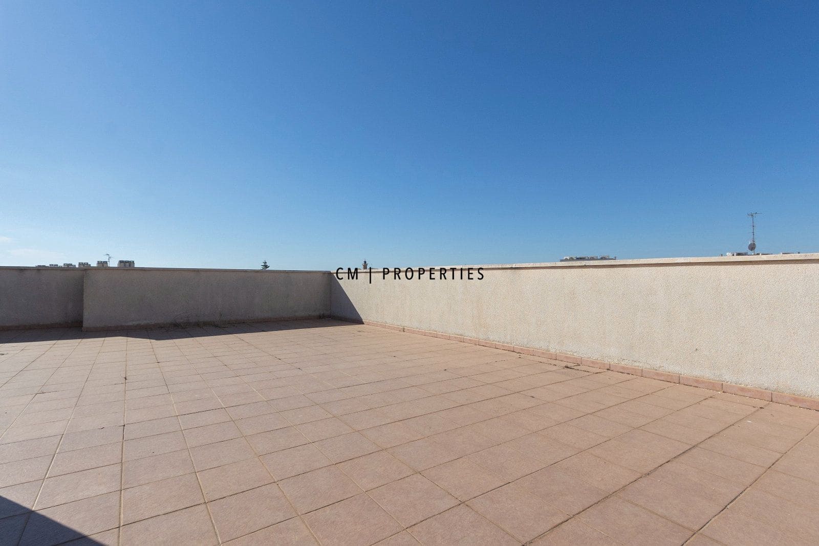 2 Zimmer Penthouse zu vermieten in Canet d'En Berenguer mit Pool Garage - 1.500 € (Ref: 9950615)