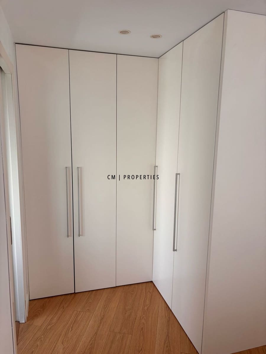 2 soverom Leilighet til leie i Valencia by - € 1 650 (Ref: 9950746)
