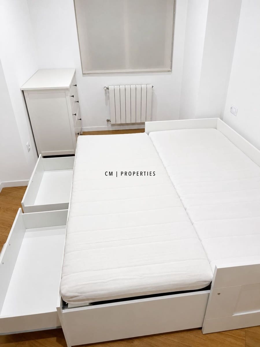 2 soverom Leilighet til leie i Valencia by - € 1 650 (Ref: 9950746)