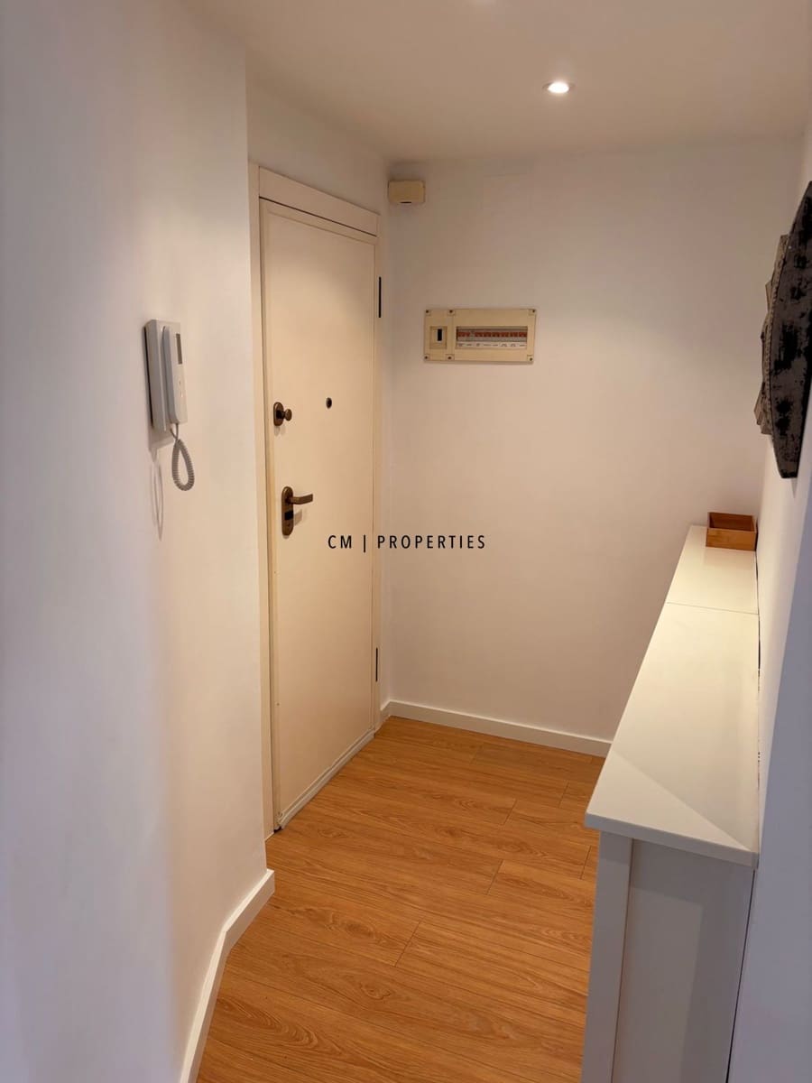 2 soverom Leilighet til leie i Valencia by - € 1 650 (Ref: 9950746)