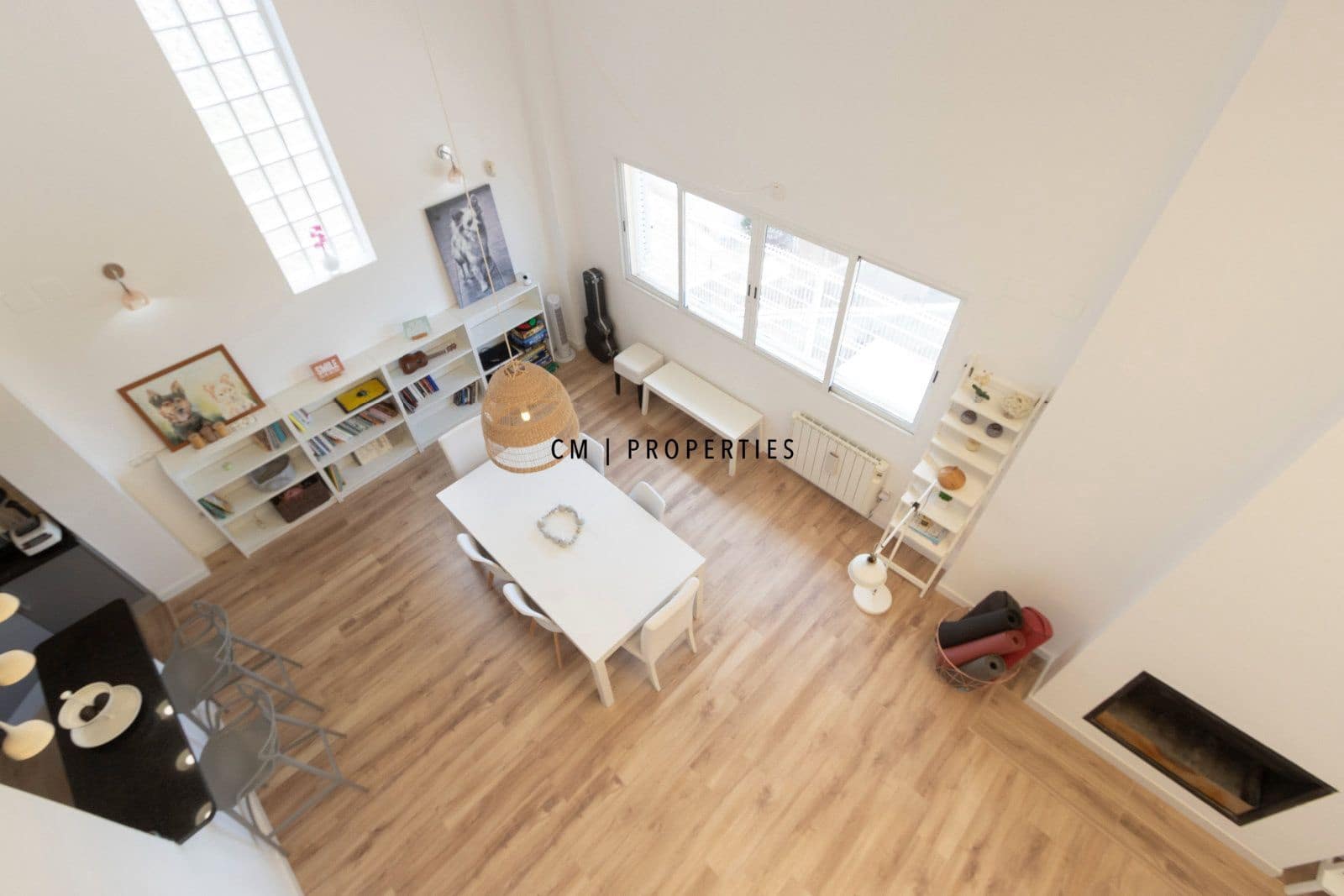 3 bedroom Villa for sale in Torrent with pool garage - € 579,000 (Ref: 9952830)